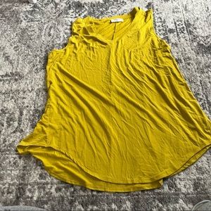 Yellow tank Top t-shirt plus size curvy